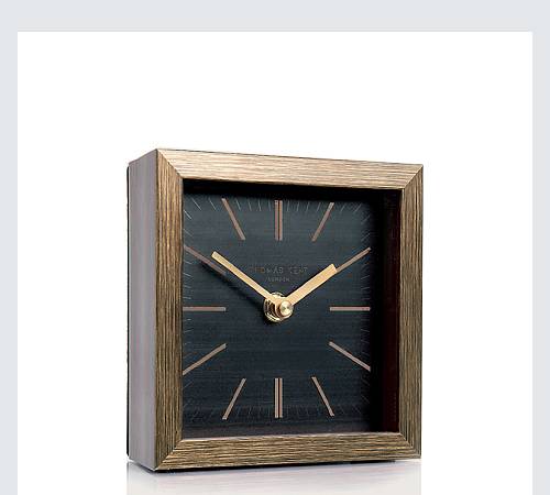 Επιτραπέζιο ρολόι σε απομίμηση ξύλου,μαύρο χρ.,14cm CL359